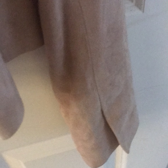 NWT. Women’s Vince Suede Moto Jkt! Size 4 Lamb Leather Suede! Perfect & Gorgeous - Picture 4 of 12